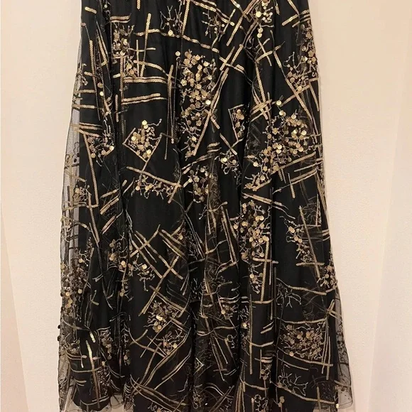 Making the Cut Season 2 Episode 7 Winning Look Andrea's Sequin Skirt NWT Size S - Picture 10 of 14